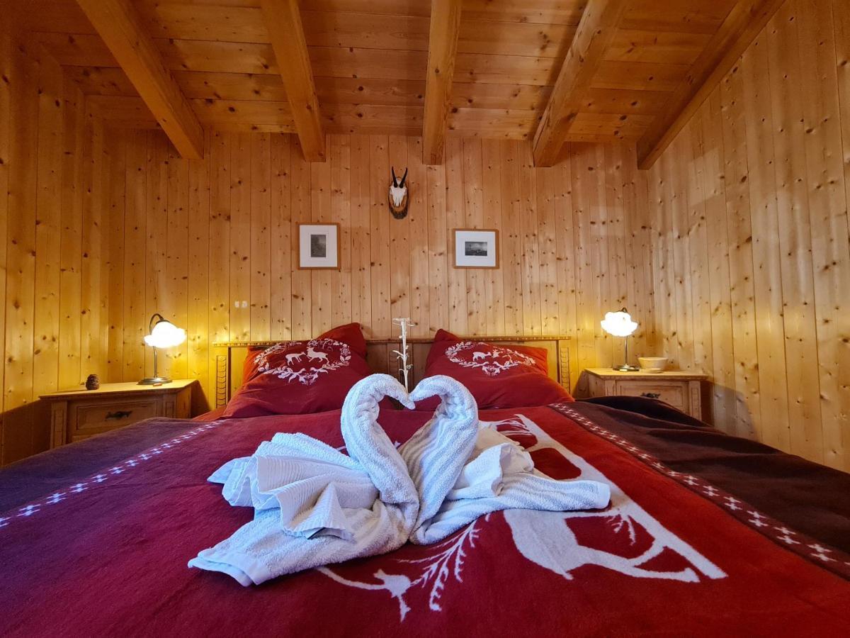 Ferienhaus & Ferienwohnung Winay Wayna Gotschna Blick Клостерс Екстериор снимка