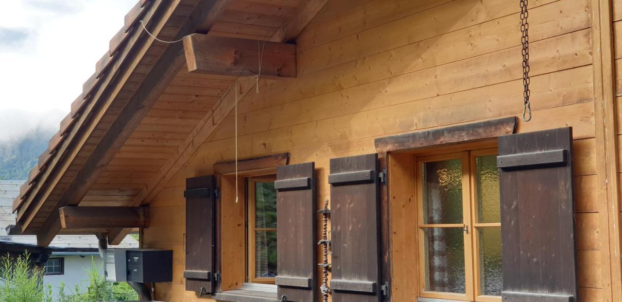 Ferienhaus & Ferienwohnung Winay Wayna Gotschna Blick Клостерс Екстериор снимка